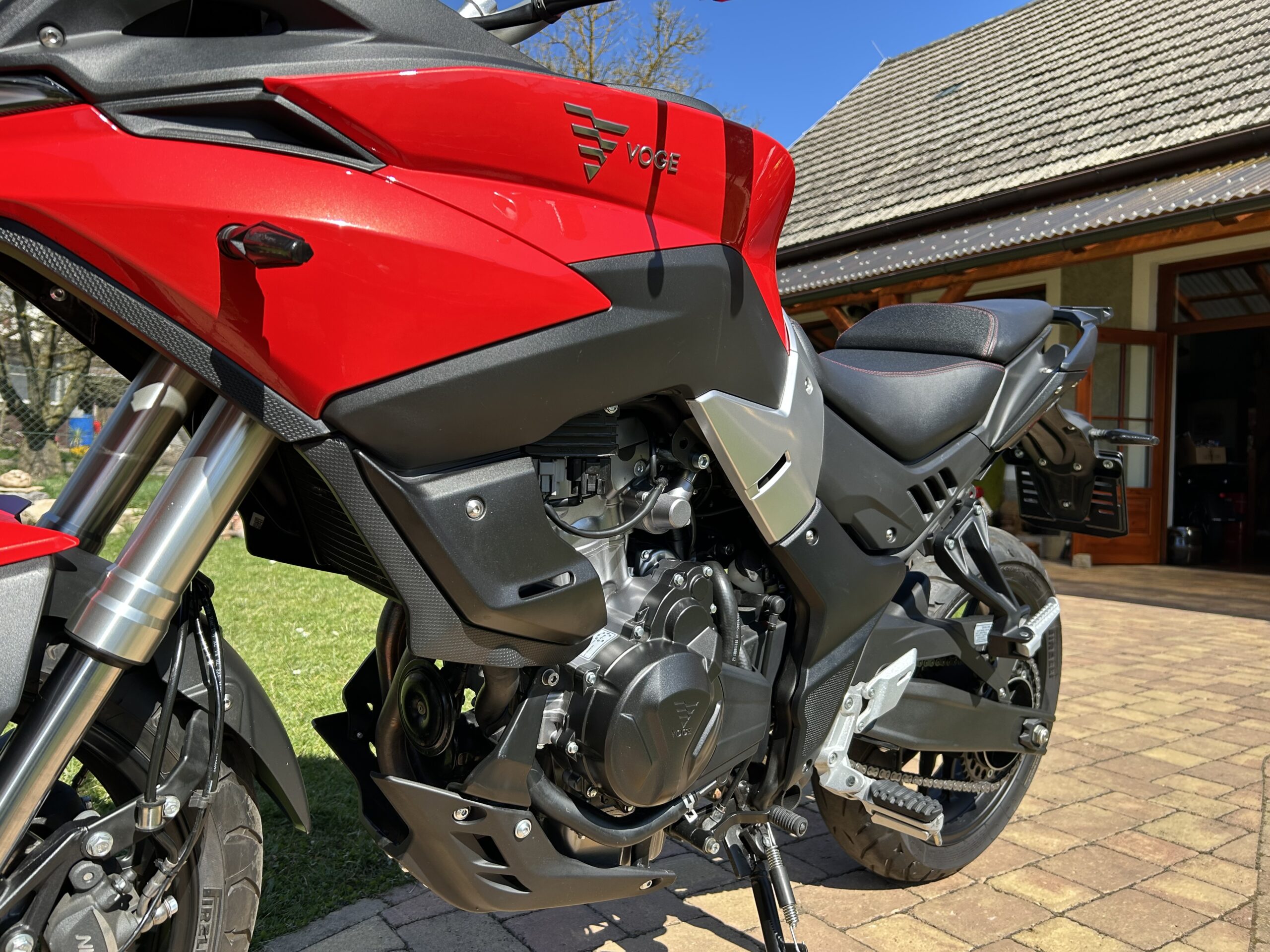 Voge 500 DS - Obrázek 9