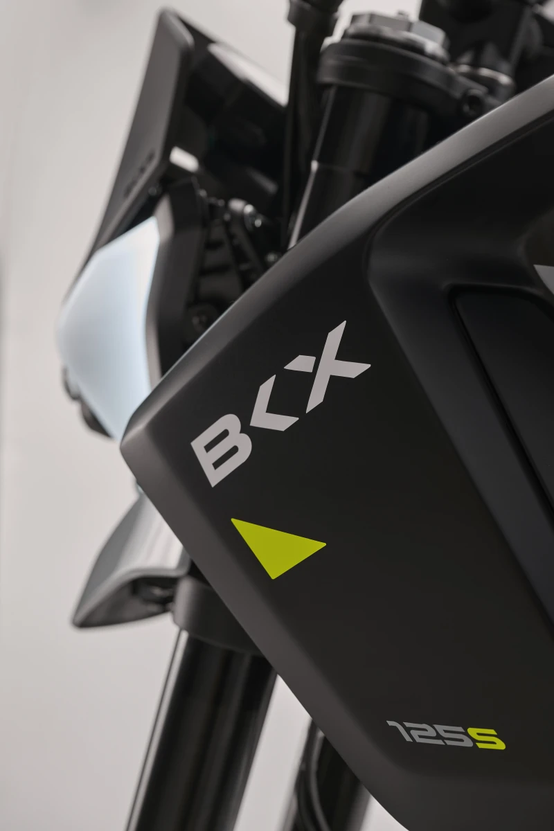Benelli BKX 125S - Obrázek 20