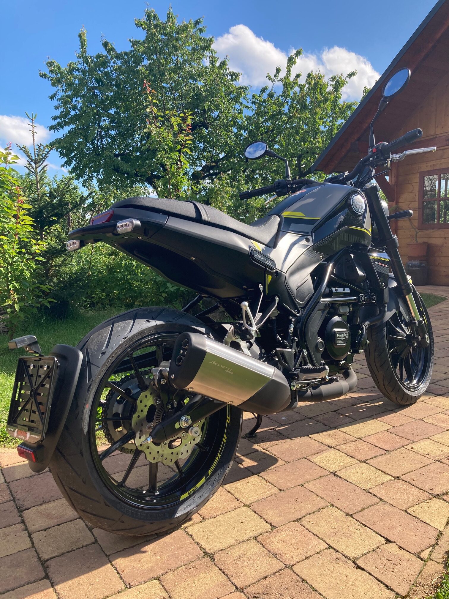 Benelli Leoncino 250 - Obrázek 10