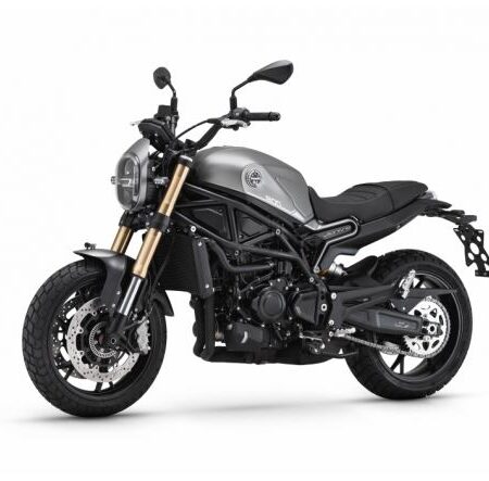 Benelli Leoncino 800