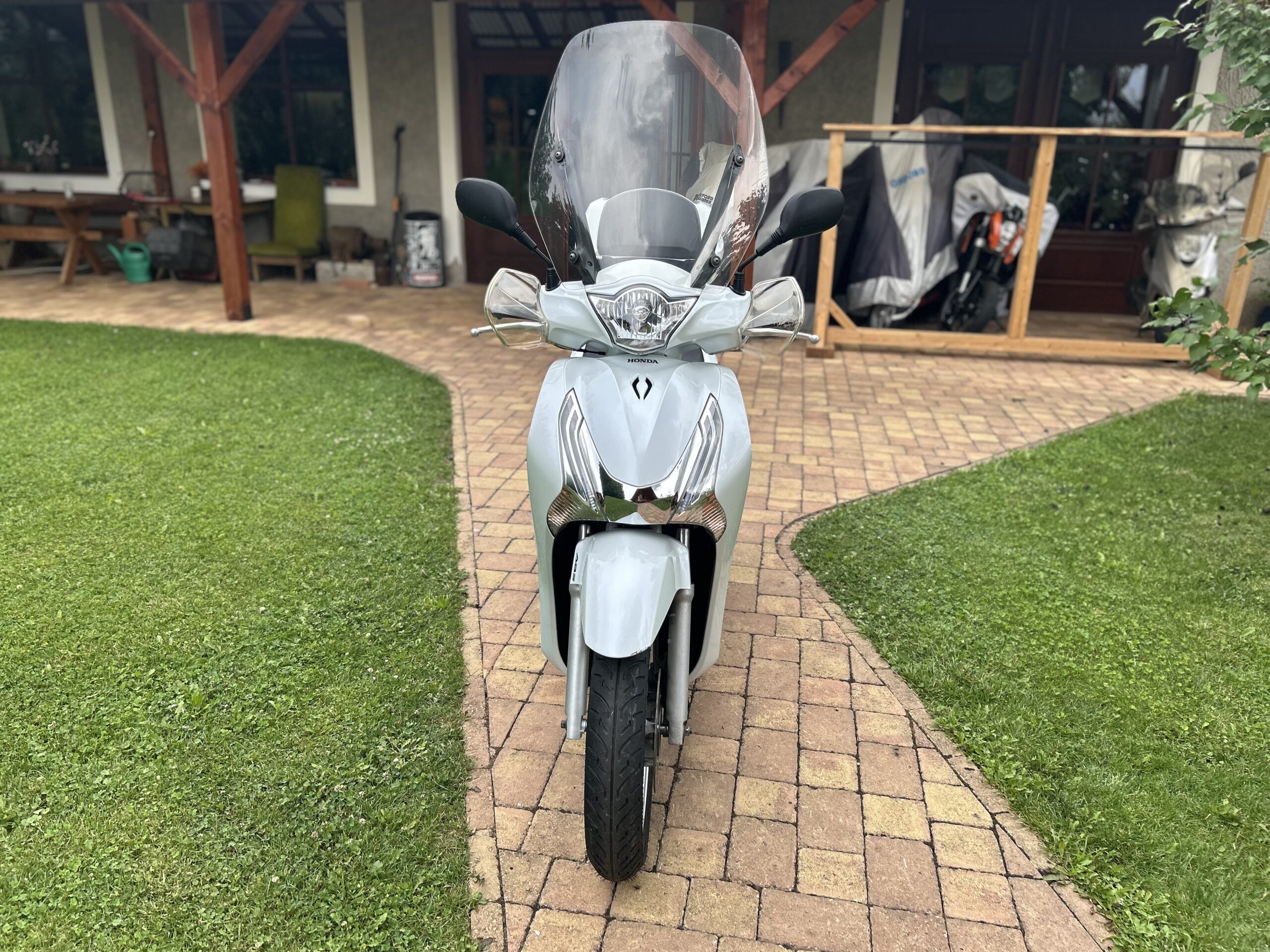Honda SH150AD - Obrázek 11