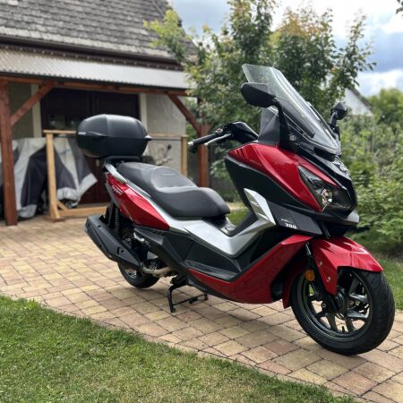 SYM Cruisym 300i