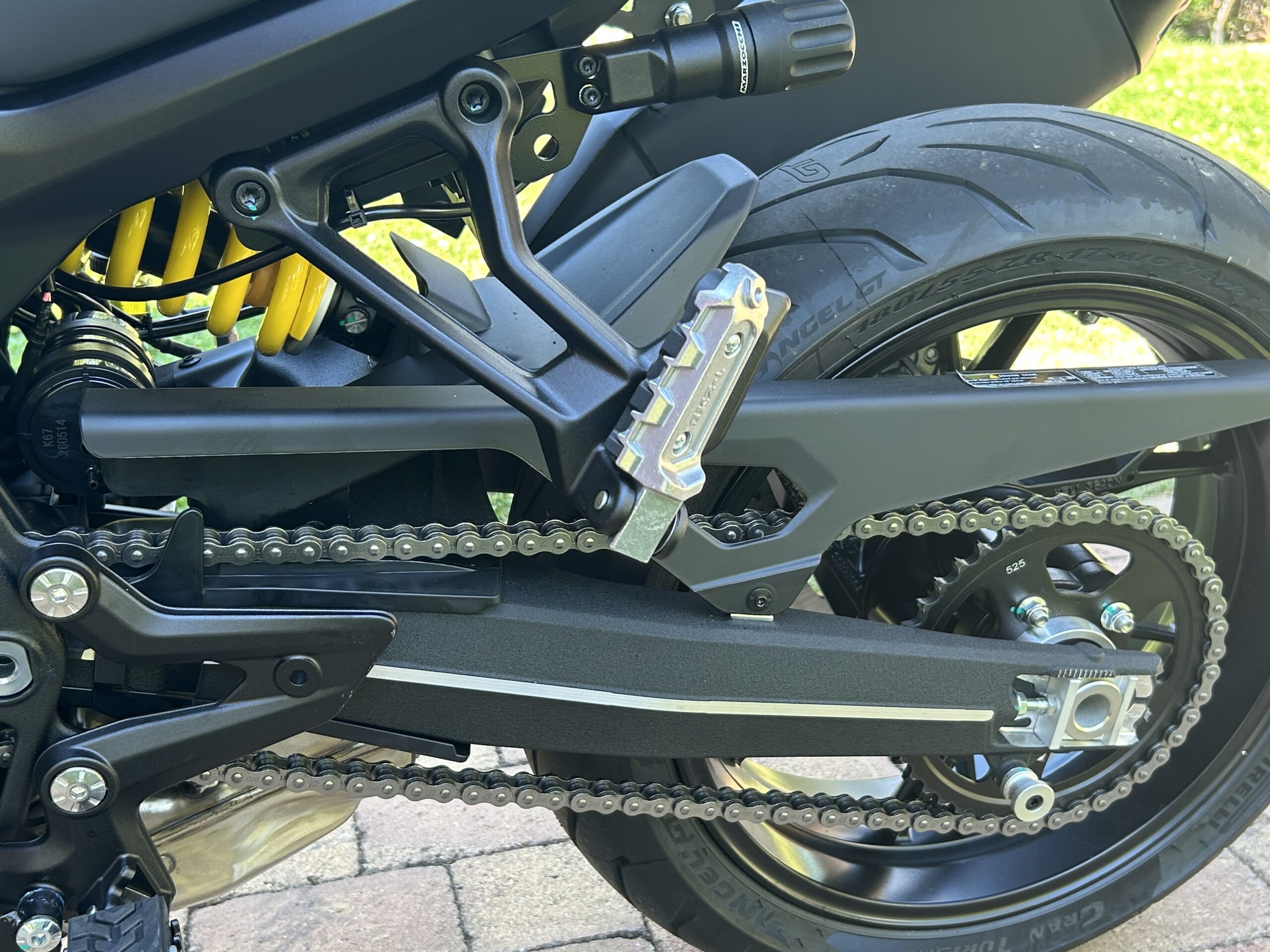 Benelli TRK 902 Stradale - Obrázek 19