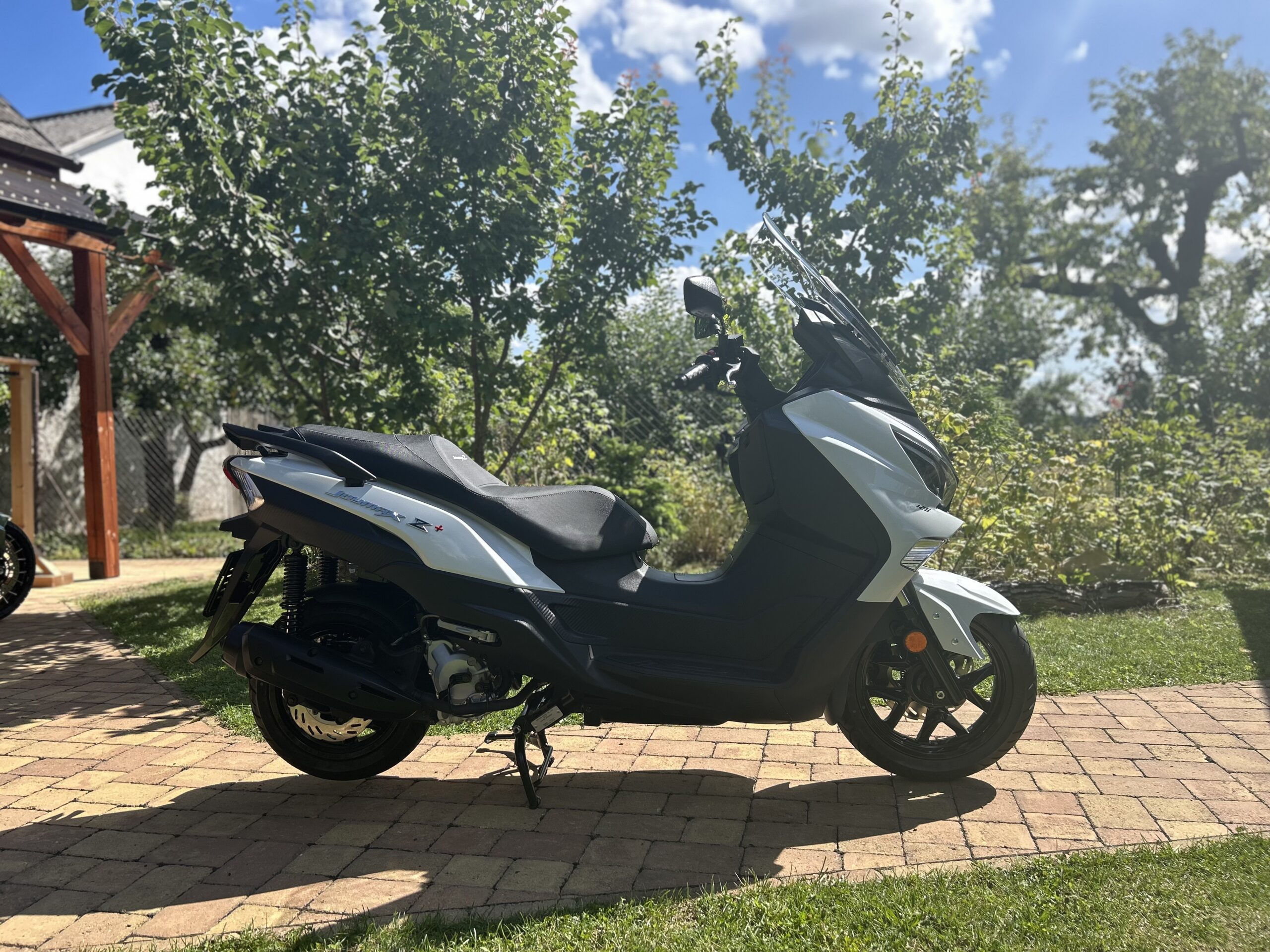 SYM Joymax 125 - Obrázek 7