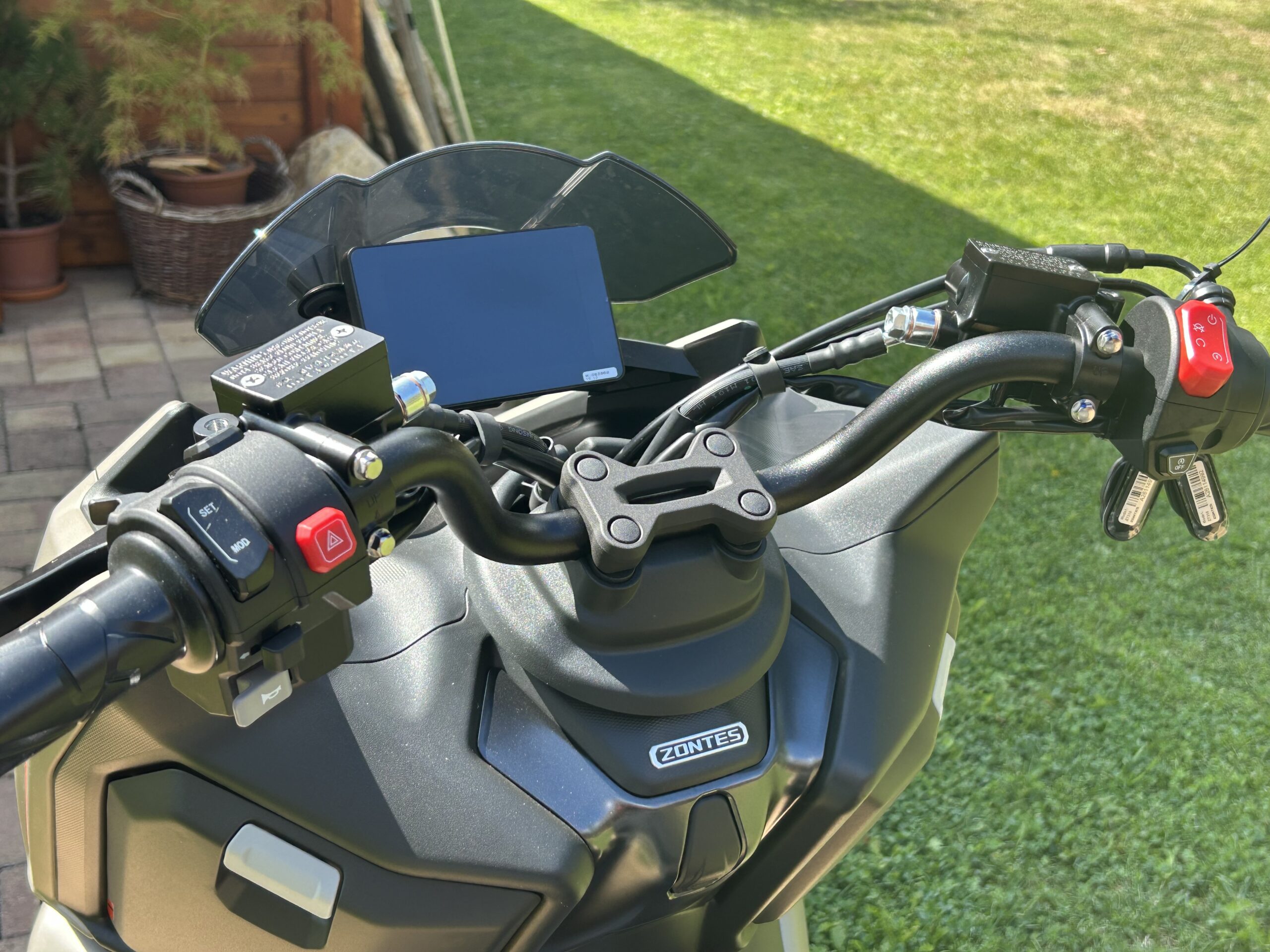 Zontes Xero 125 - Obrázek 10