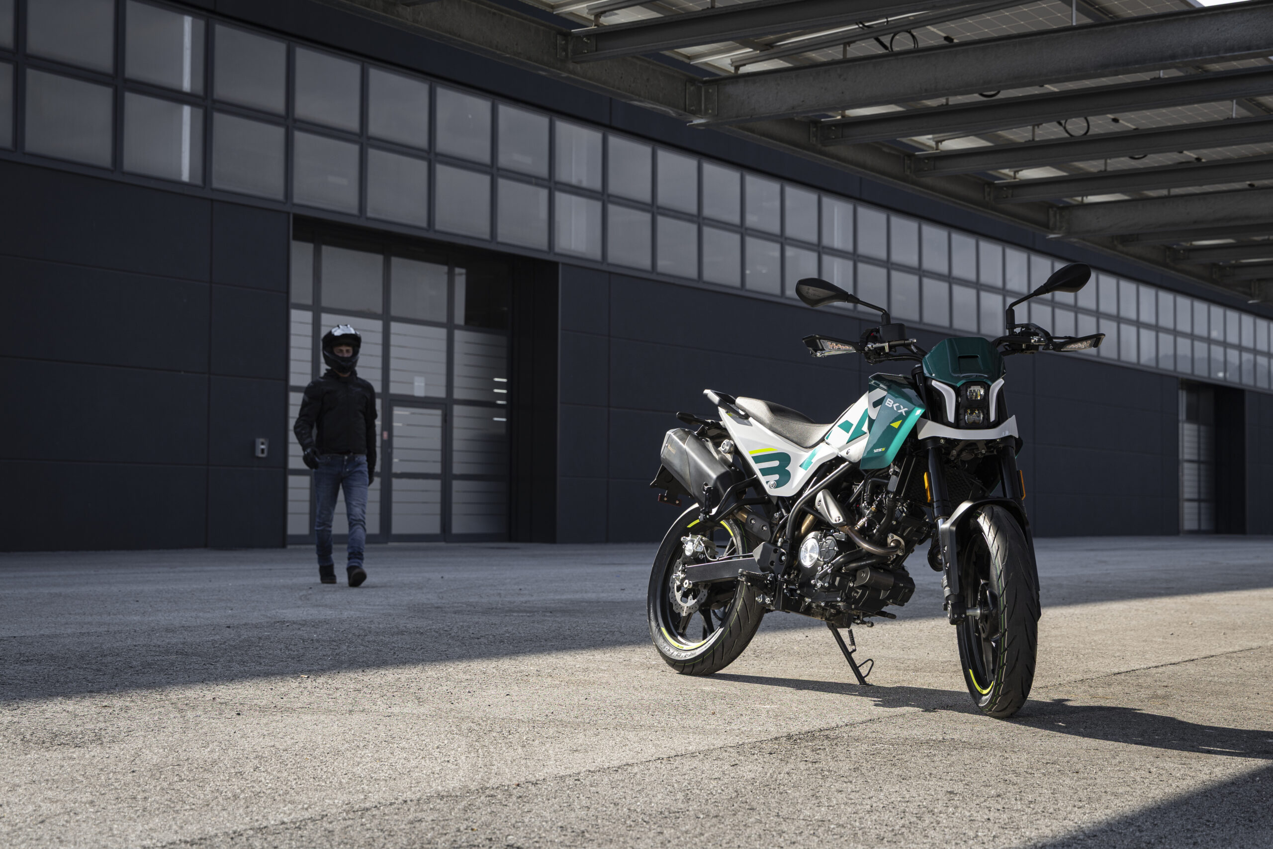 Benelli BKX 125S - Obrázek 20
