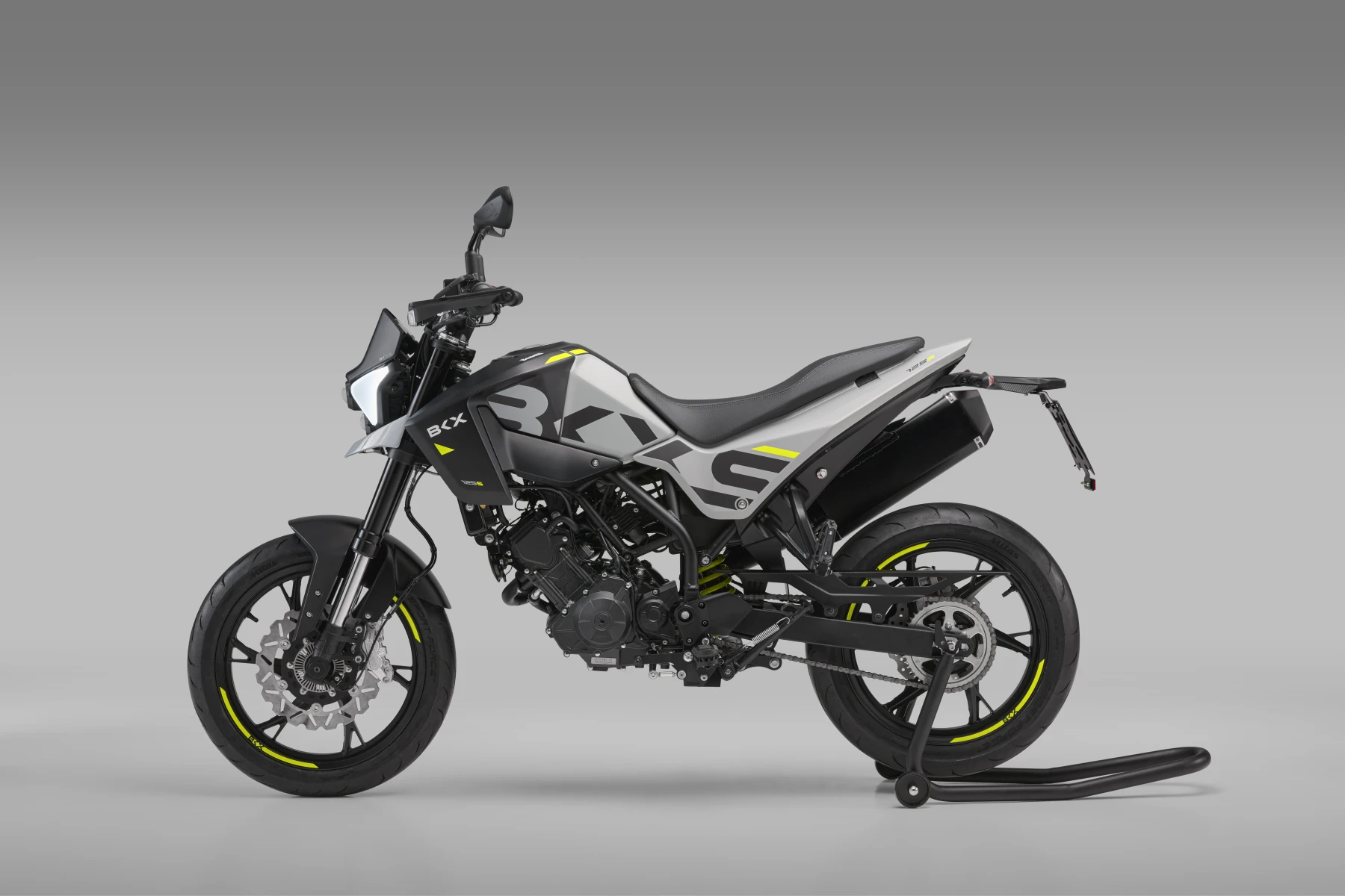 Benelli BKX 125S - Obrázek 17