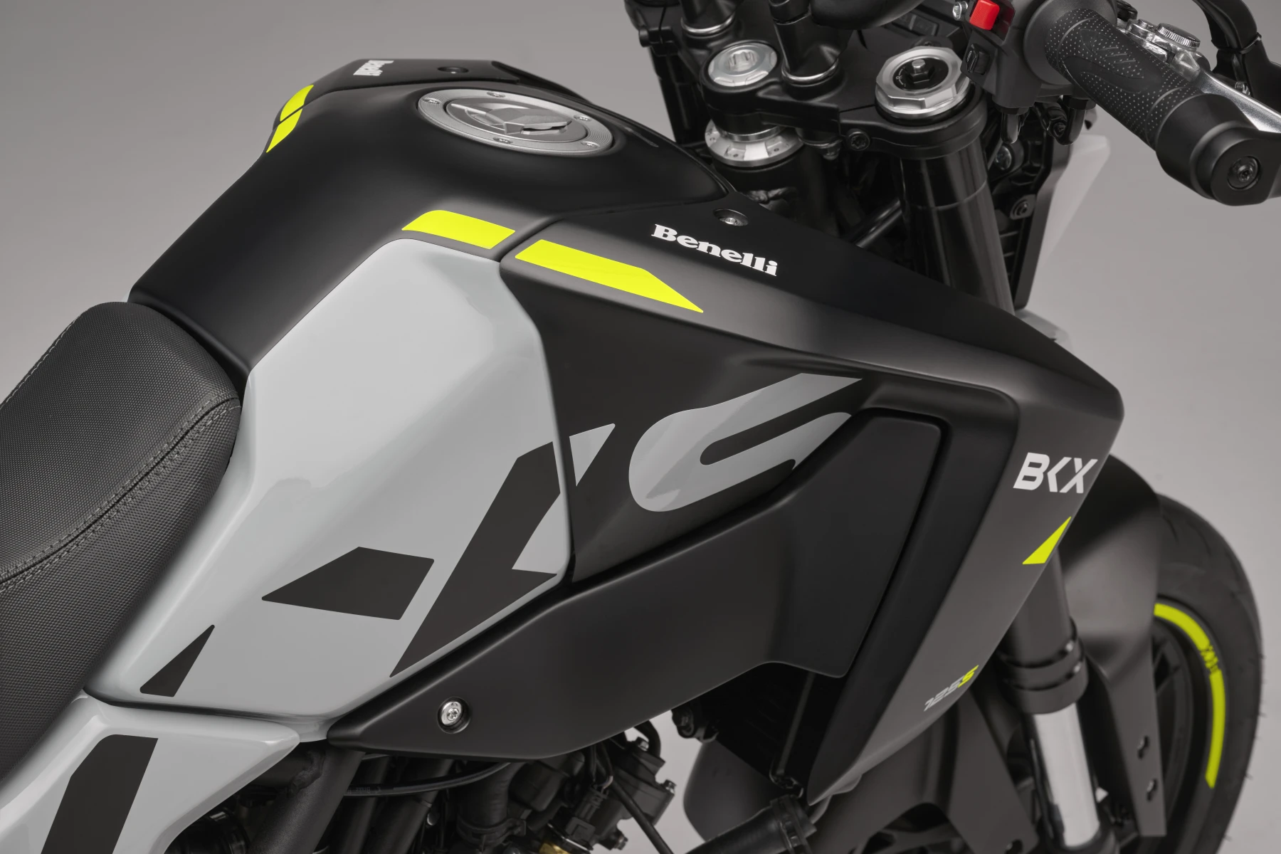 Benelli BKX 125S - Obrázek 10