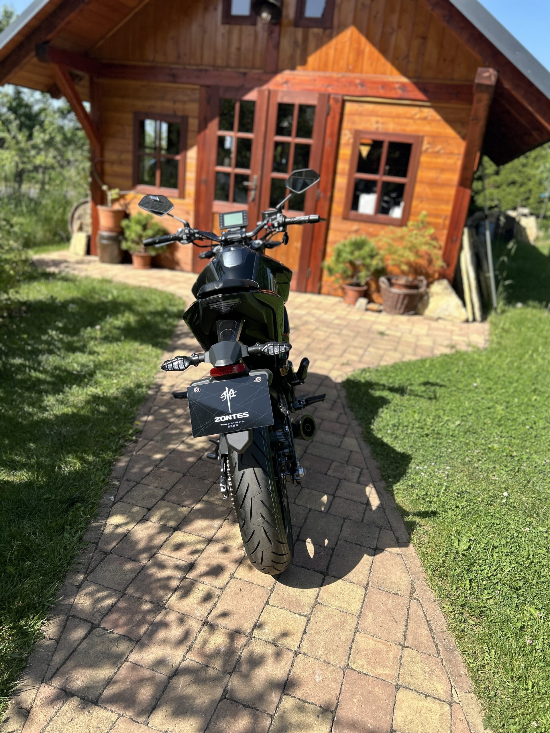 Zontes 125 Urban - Obrázek 11