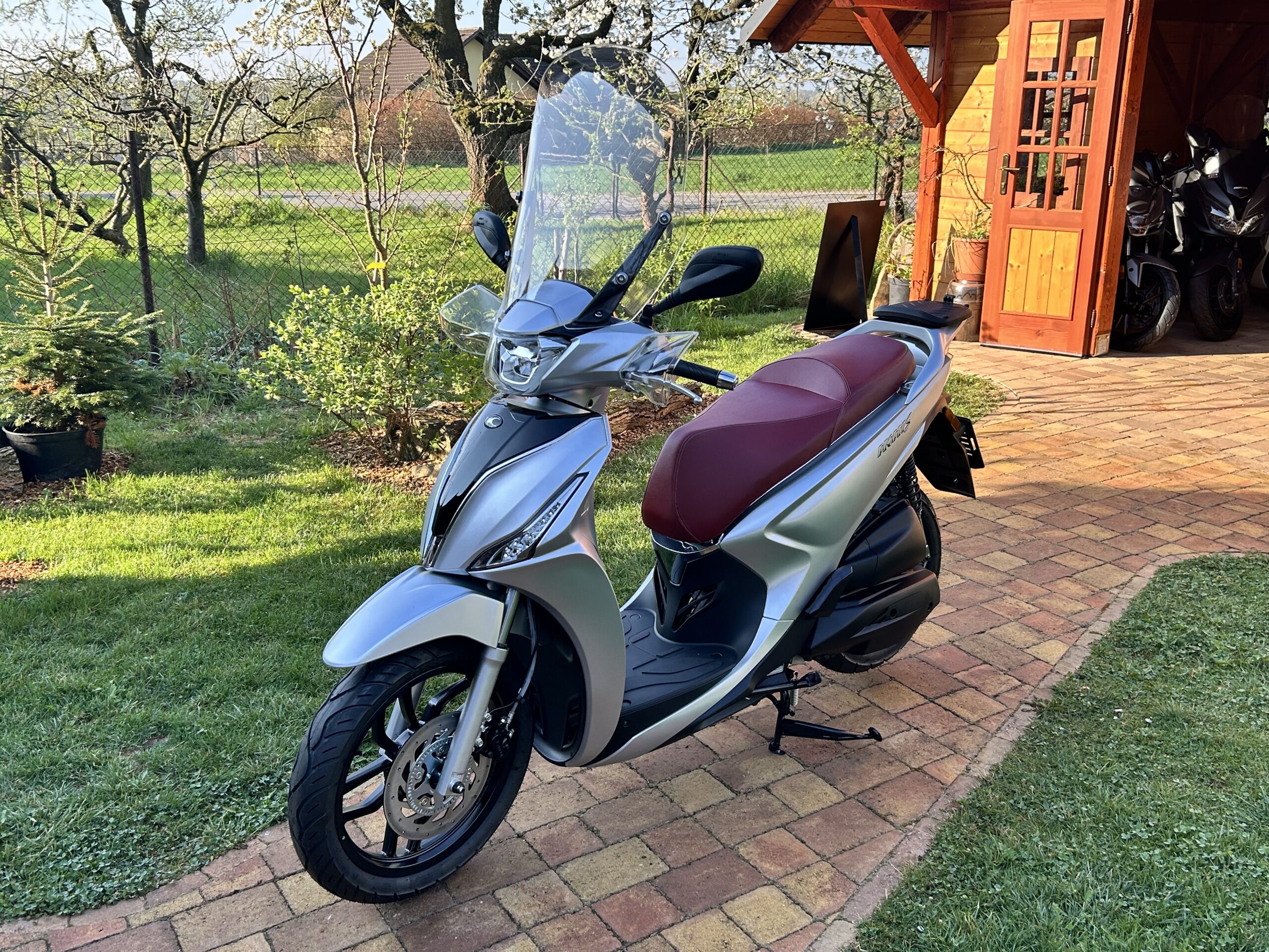 Kymco New People S125i ABS - Obrázek 5