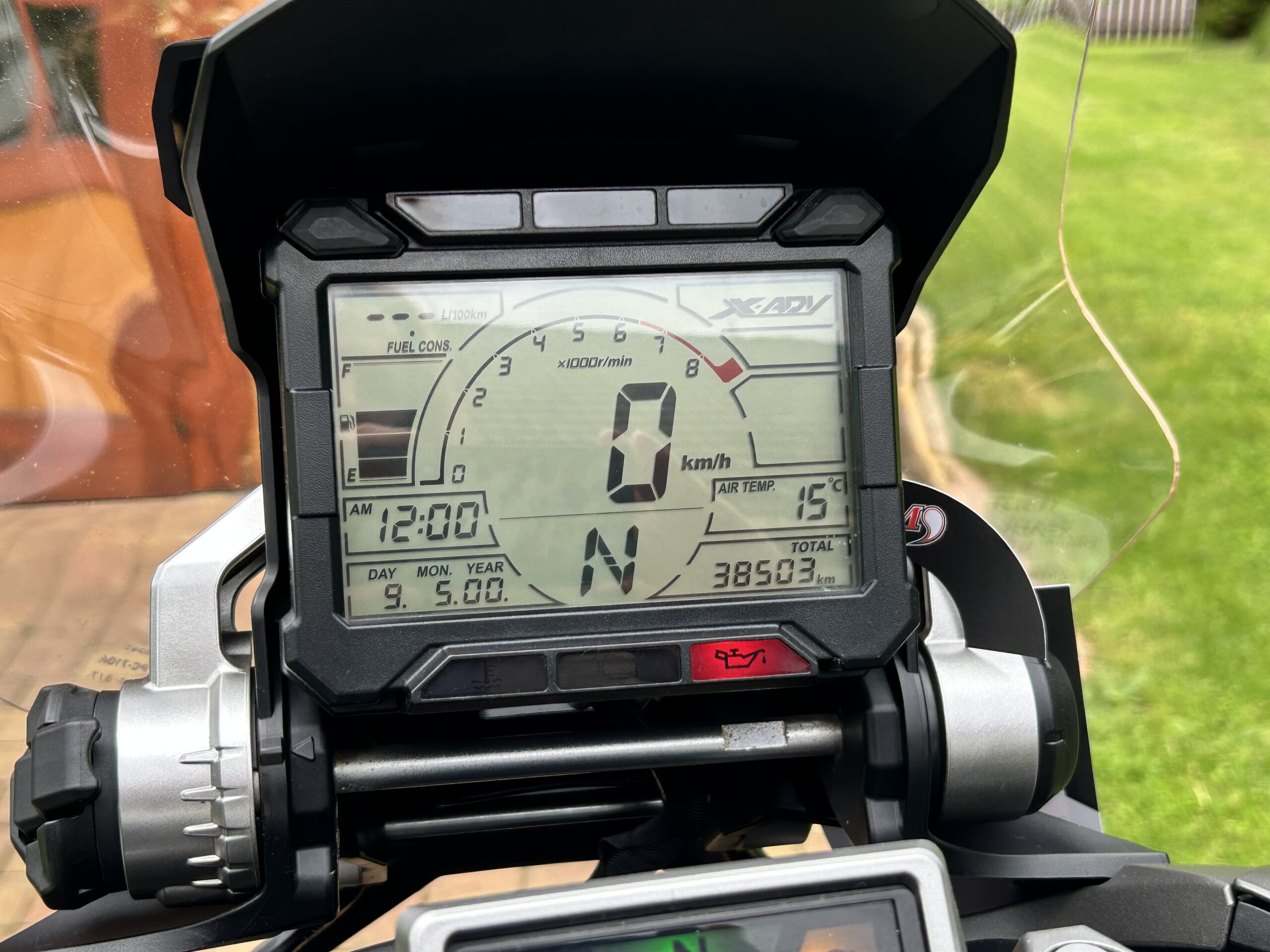 Honda X-ADV 750 - Obrázek 12