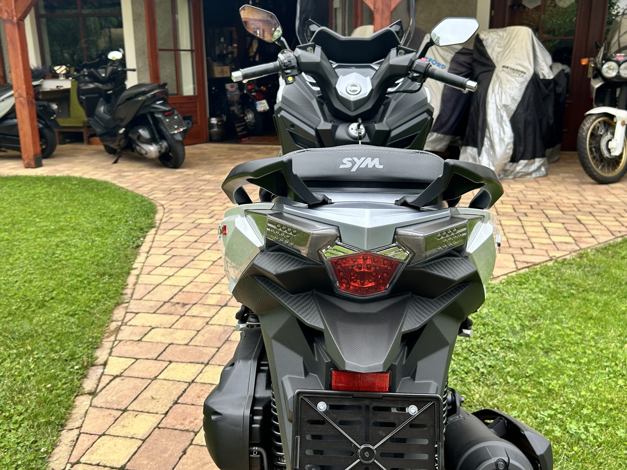 SYM Cruisym 125i - Obrázek 9