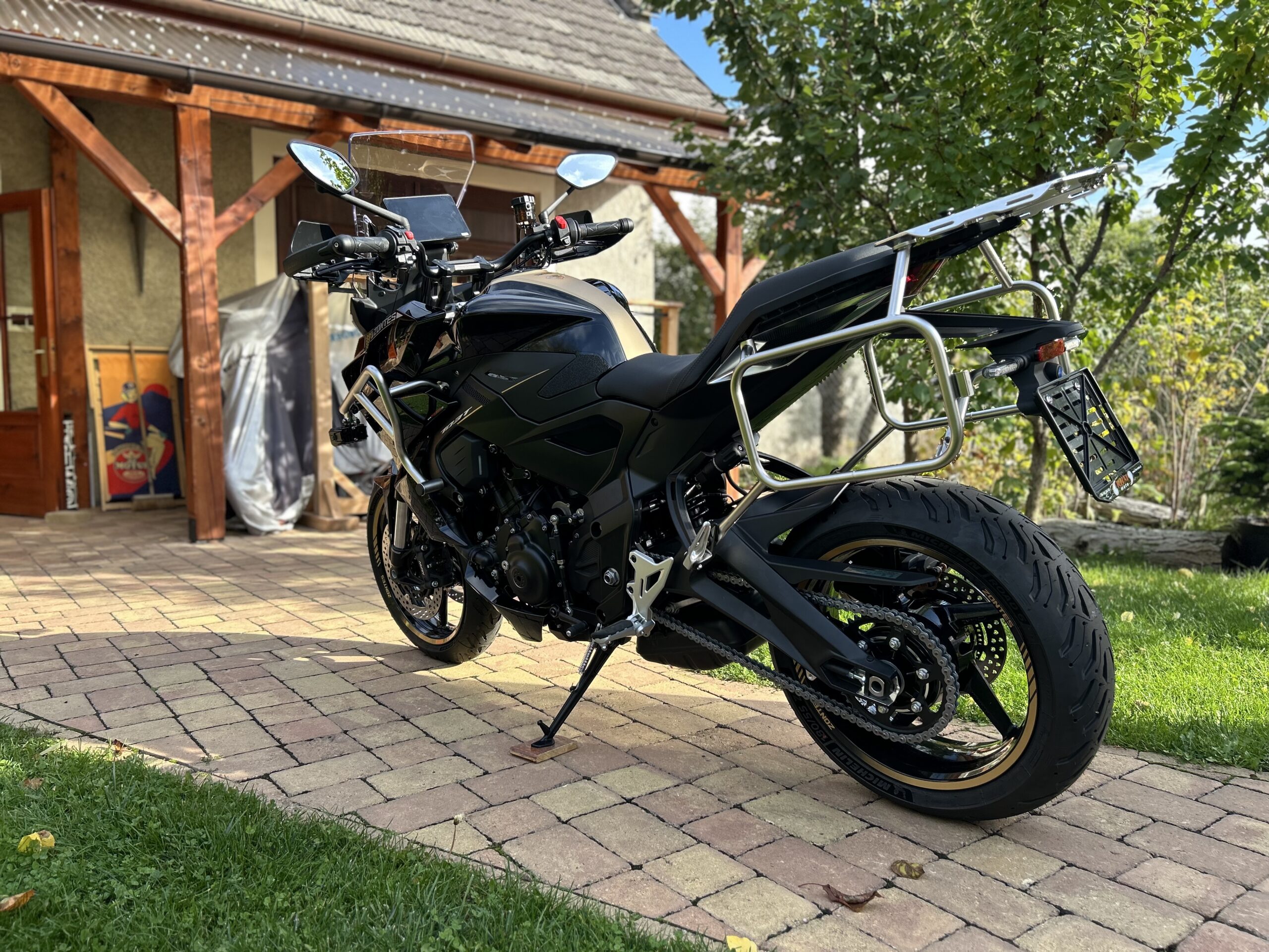 Zontes 703 Tour - Obrázek 9